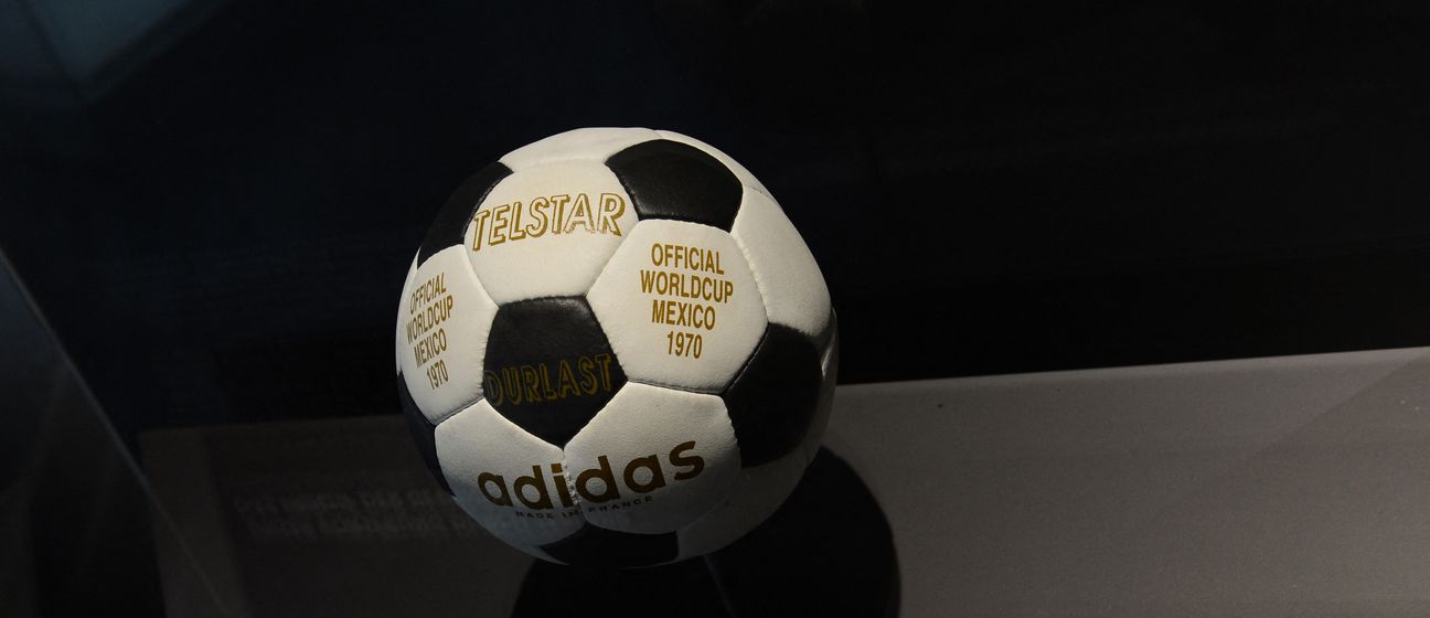 Telstar - službena lopta Svjetskog prvenstva 1970. u Meksiku