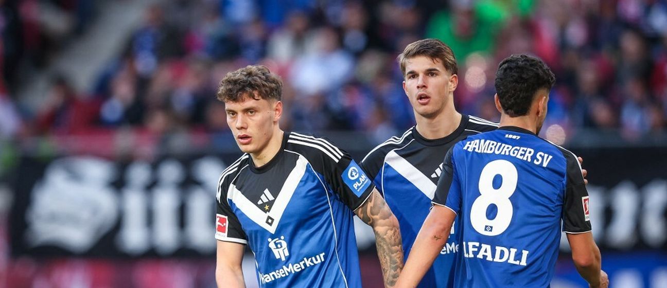 Vušković i suigrači iz HSV-a