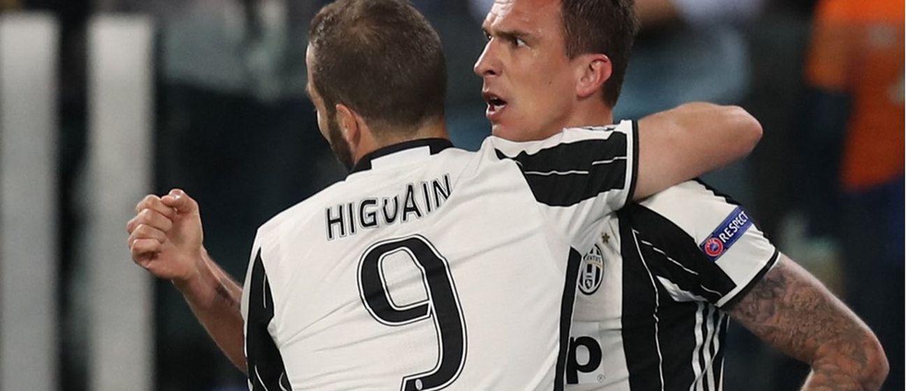 Gonzalo Higuain i Mario Mandžukić