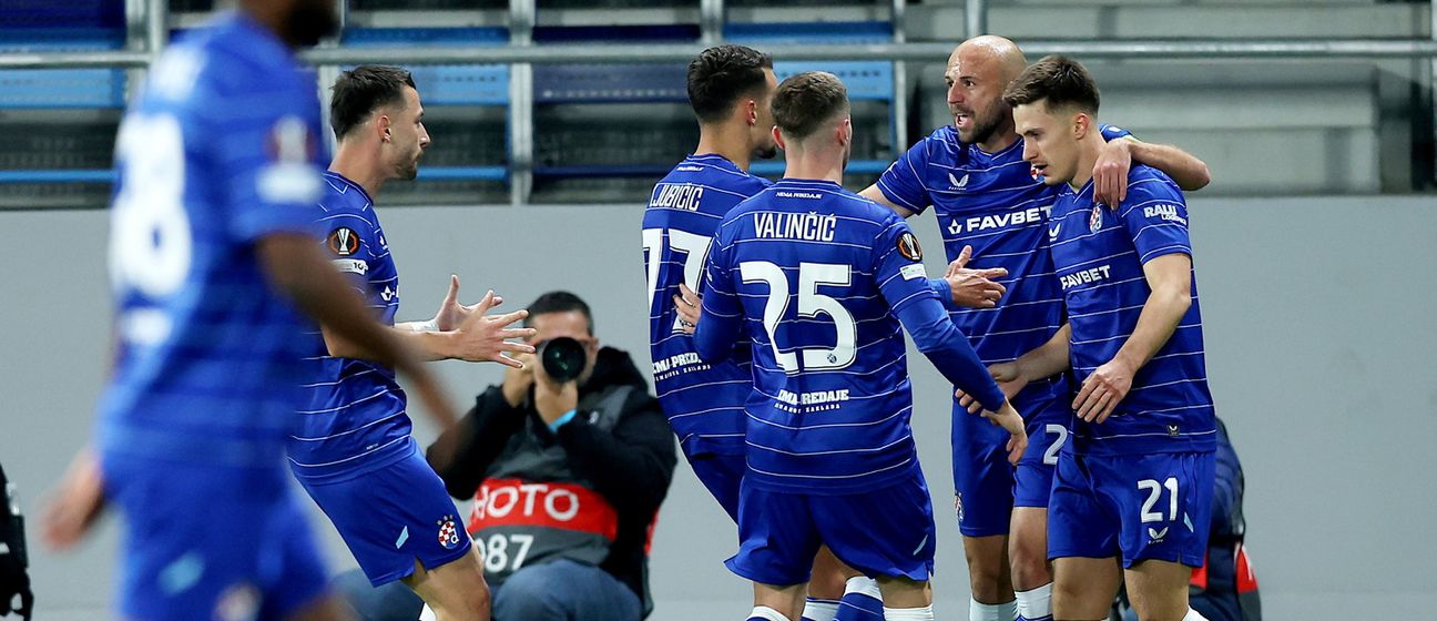 Dinamo slavi pogodak