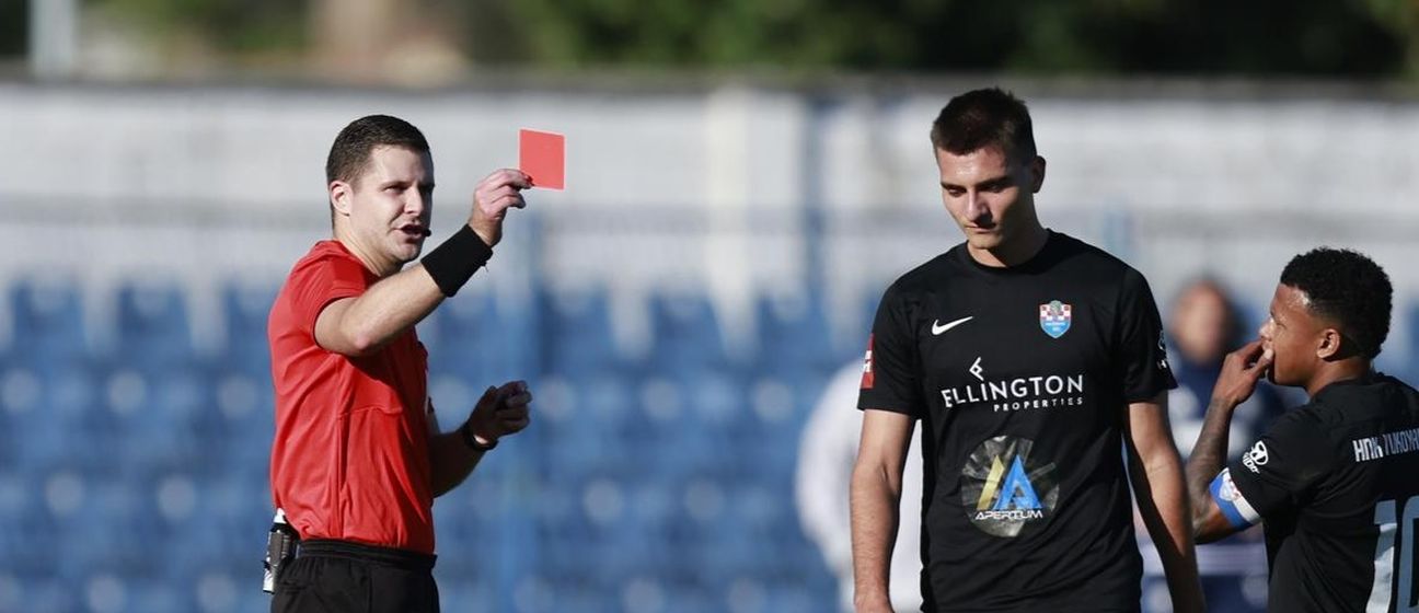 Vito Čaić dobio crveni karton