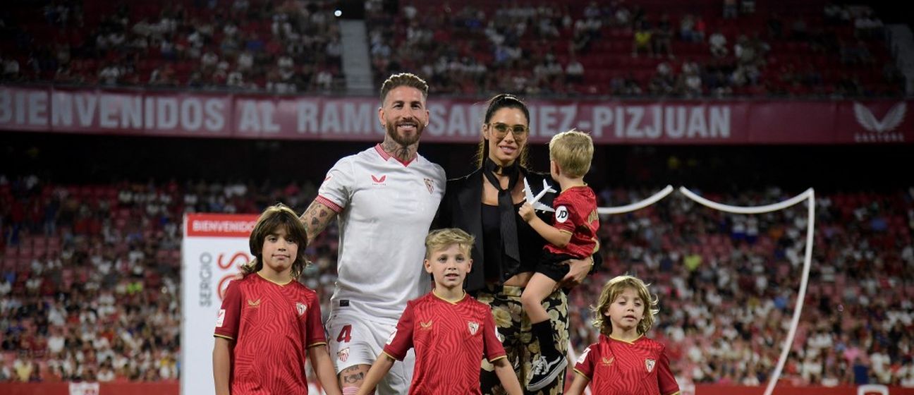 Sergio Ramos s obitelji na stadionu Seville