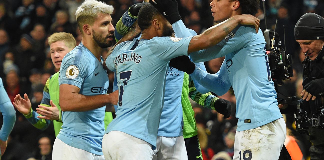 Leroy Sane slavi pobjedu sa suigračima iz Manchester Cityja