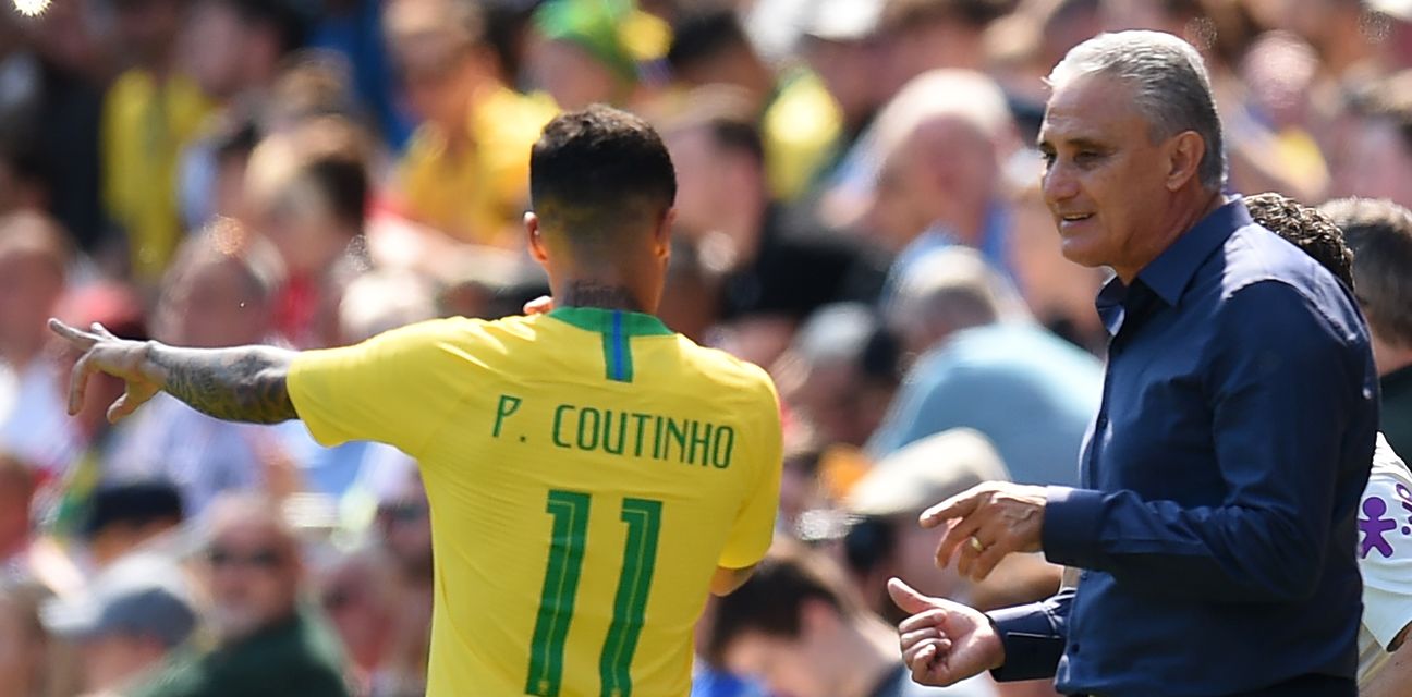 Coutinho i Tite (Foto: AFP)