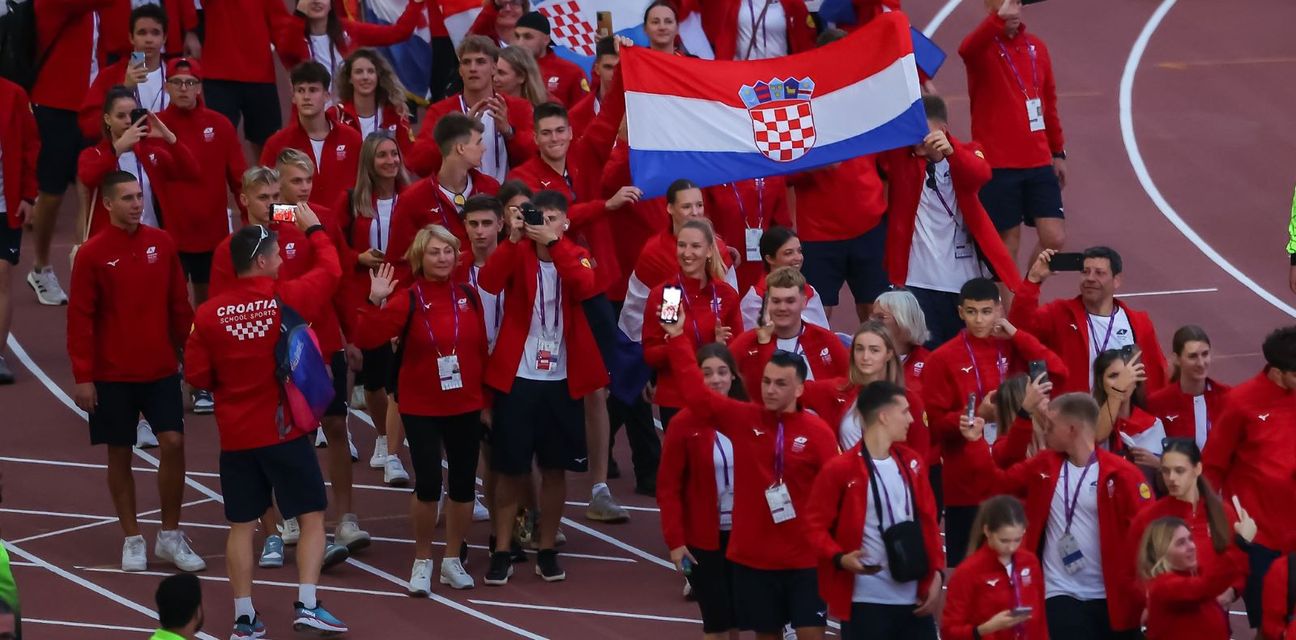 ISF Gimnazijada U18 veliko je multisportsko svjetsko natjecanje koje se održalo u Manami od 23. do 31. listopada 2024.