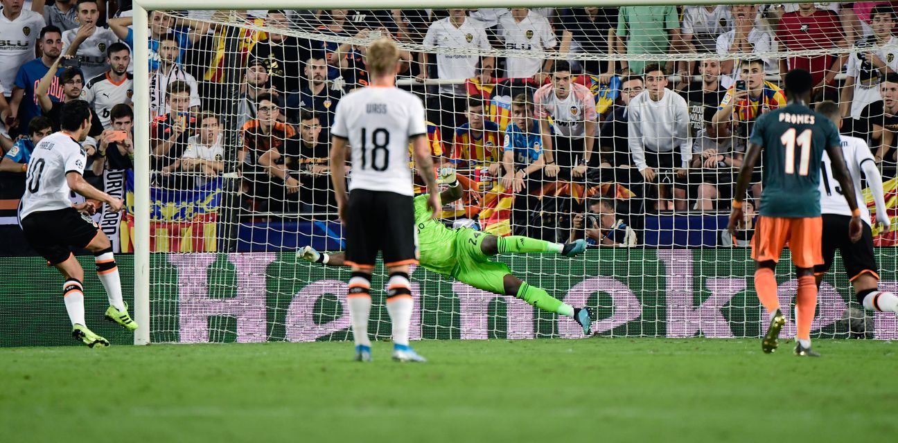 Dani Parejo promašio penal protiv Ajaxa (Foto: AFP)