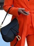 Efektno odijelo u street style izdanju iz Zagreba