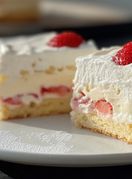 Ledeno nebo s jagodama