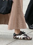 Tenisice sa životinjskim uzorkom na zagrebačkoj špici