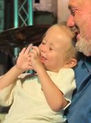 Bloom je mami bio podrška iz tatinog naručja