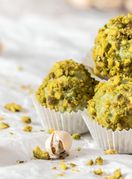 Praline od pistacije i bijele čokolade