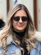 Ljepotica sa zagrebačke špice u čizmama na preklop