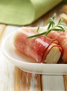 Rolice sa pršutom i sirom