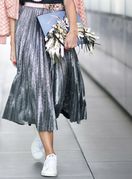 Lepršava suknja midi kroja