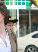 Angelina Jolie u šopingu s 15-godišnjim sinom Paxom u aveniji Melrose - 2