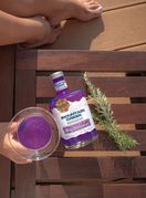 Ljubičasti džin sa šljokicama koji nastaje u Slavoniji