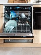 Neko posuđe nipošto ne biste smjeli prati u perilici