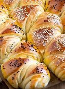 Kiflice s maslacom i jogurtom