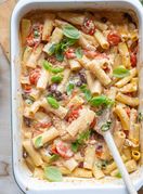 Tjestenina sa feta sirom