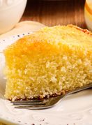 Kolač s grčkim jogurtom i kokosom