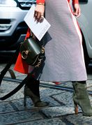 Pletene haljine odličan su odabir za posao