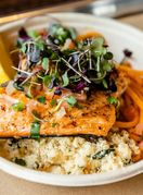 Masna riba poput lososa i batat dobri su izvori vitamina A