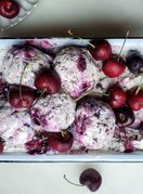 Sladoled s okusom Schwarzvald torte