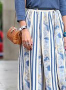 Duge suknje u svaku kombinaciju donose dozu glamura