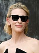 Cate Blanchett na reviji Giorgija Armanija - 1