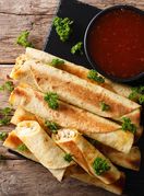 Takitosi s piletinom i sirom