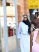 Zgodna dama iz Zagreba u transparentnim natikačama