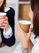 Imati najbolju prijateljicu na poslu dragocjeno je