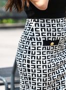 Suknje s rastezljivim pojasom ljubimice su brojnih žena