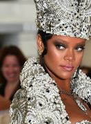 Rihanna na Met Gali - 3