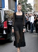 Mala crna haljina - 1