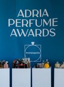 Na parfemskoj su konferenciji predstavljeni brojni proizvodi