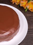 Torta od keksa i čokolade koja se radi bez brašna, jaja i pećnice