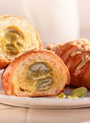 Kroasan s pistacijom