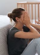 Postporođajna depresija