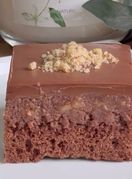 Čokoladni kolač s jabukama