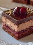 Čokoladni kolač s višnjama