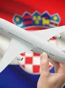 Hrvatska zastava i avion