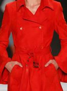 Baloner u jarkoj boji može podignuti cijelu kombinaciju