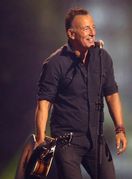 Bruce Springsteen (71)
