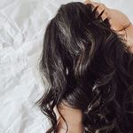 Kosa puna volumena