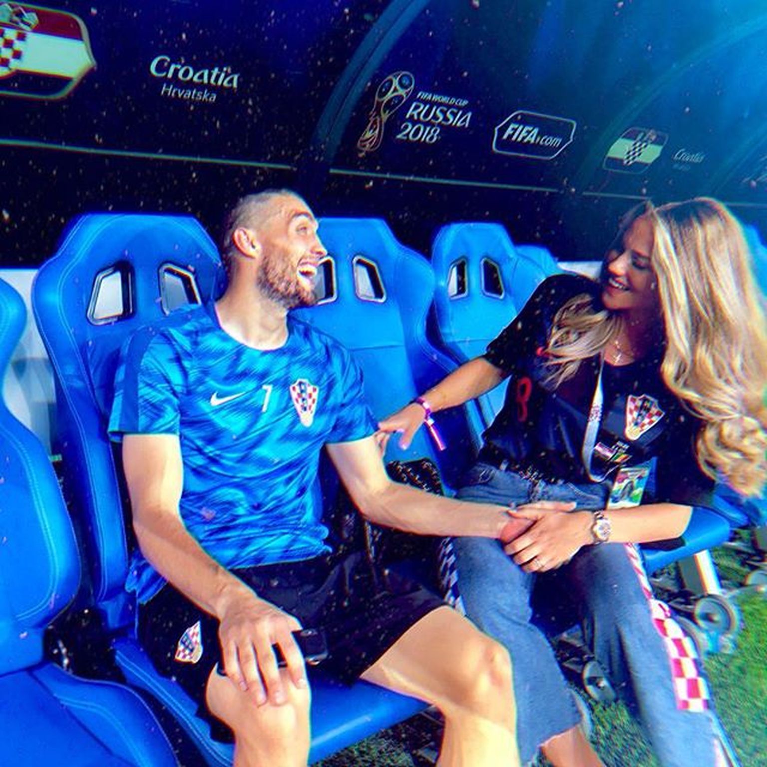 Izabel Kovačić i djevojka Tina Jedvaja druže se u Londonu i