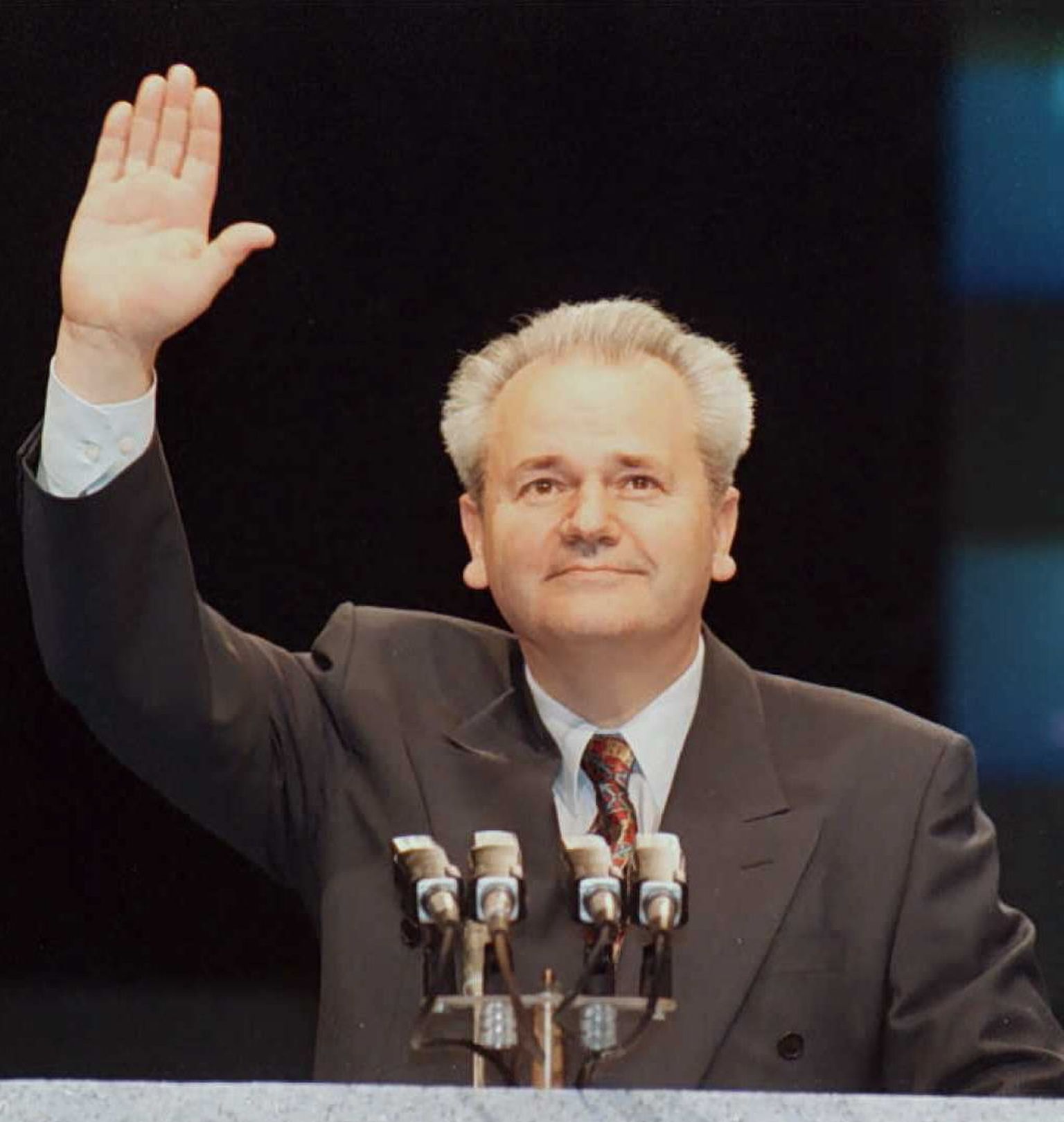 Слободан милошевич биография. Слободан Милошевич. Slobodan Milosevic. Защита Милошевича.