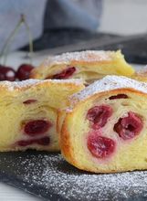 Najukusnija štrudla s višnjama i grizom