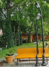 Zaljubjene lampe u \'skrivenom dvorištu\'