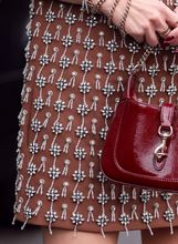 Bordo boja bit će hit ove jeseni